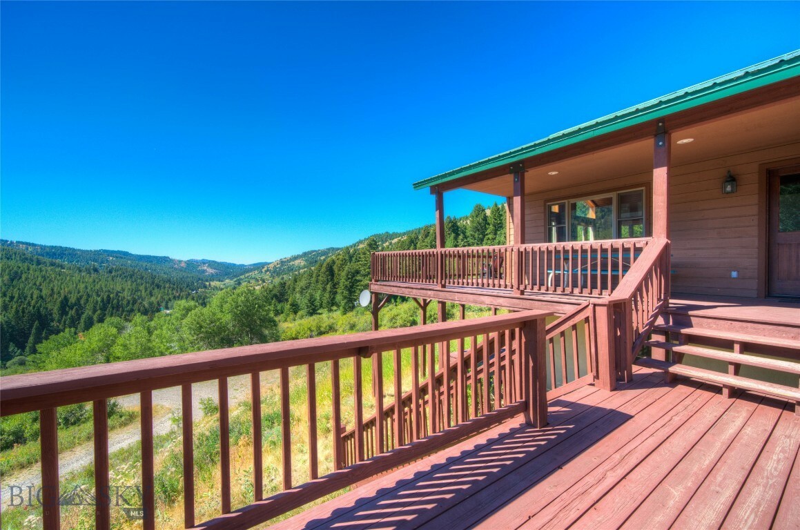 Property Photo:  3055 Woodchuck Road  MT 59715 