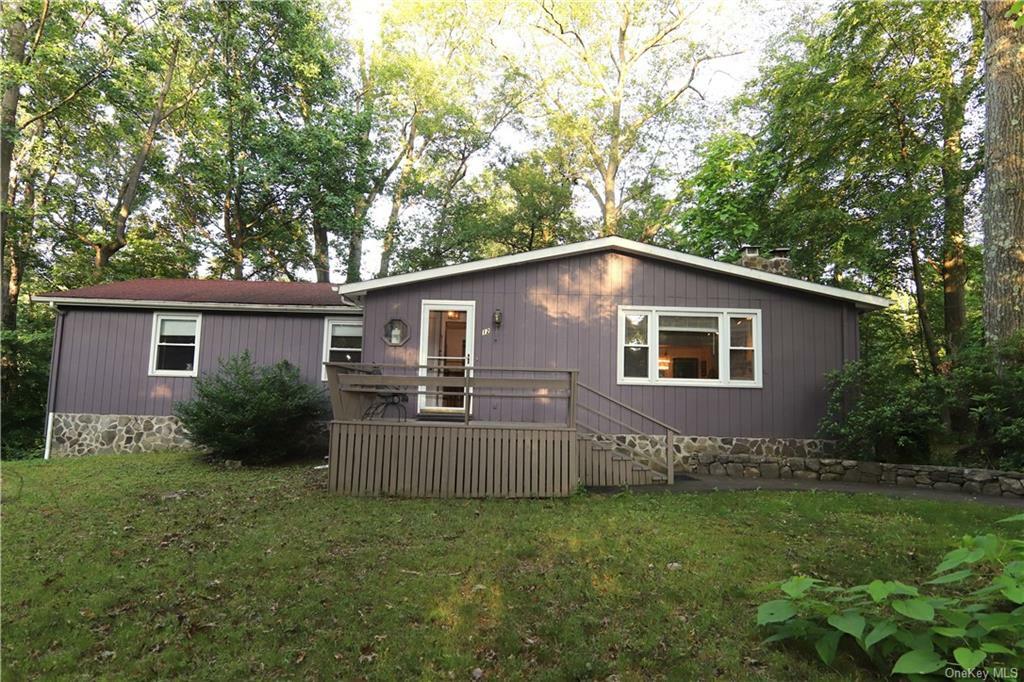 Property Photo:  12 Valerie Lane  NY 10567 