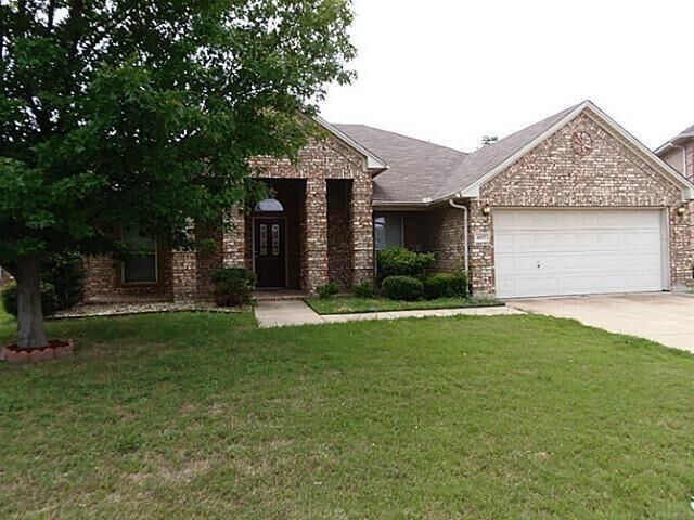 Property Photo:  4657 Vespesian Lane  TX 75052 