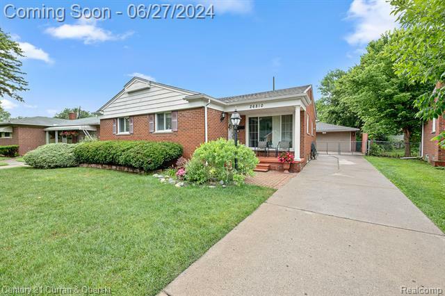 26810 Golfview Street  Dearborn Heights MI 48127 photo