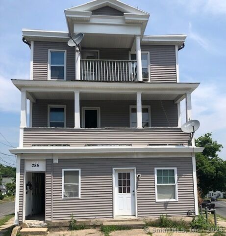 Property Photo: 285 Grandview Avenue CT 06708