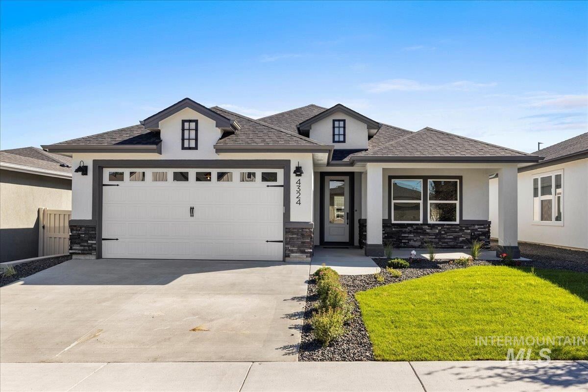 Property Photo: 4324 E Jameson Ct. ID 83642