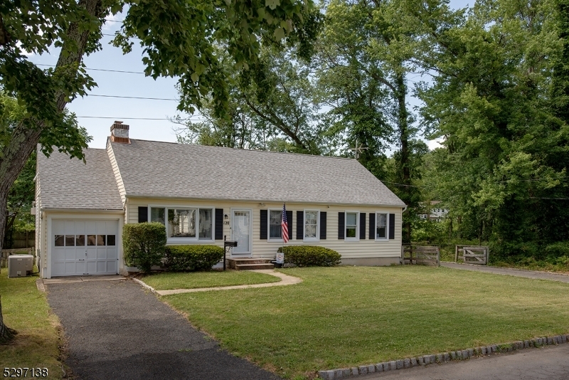 Property Photo:  120 Meadowbrook Rd  NJ 07039 
