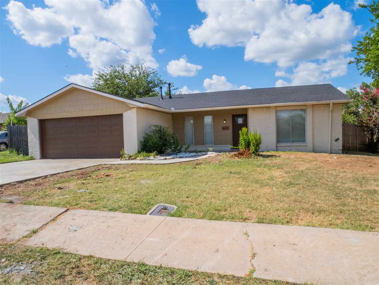 Property Photo:  6821 SW Fenwick  OK 73505 