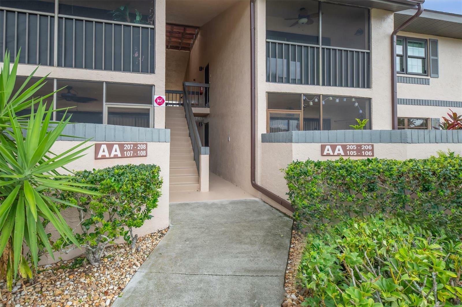 Property Photo:  19505 Quesada Avenue Aa108  FL 33948 