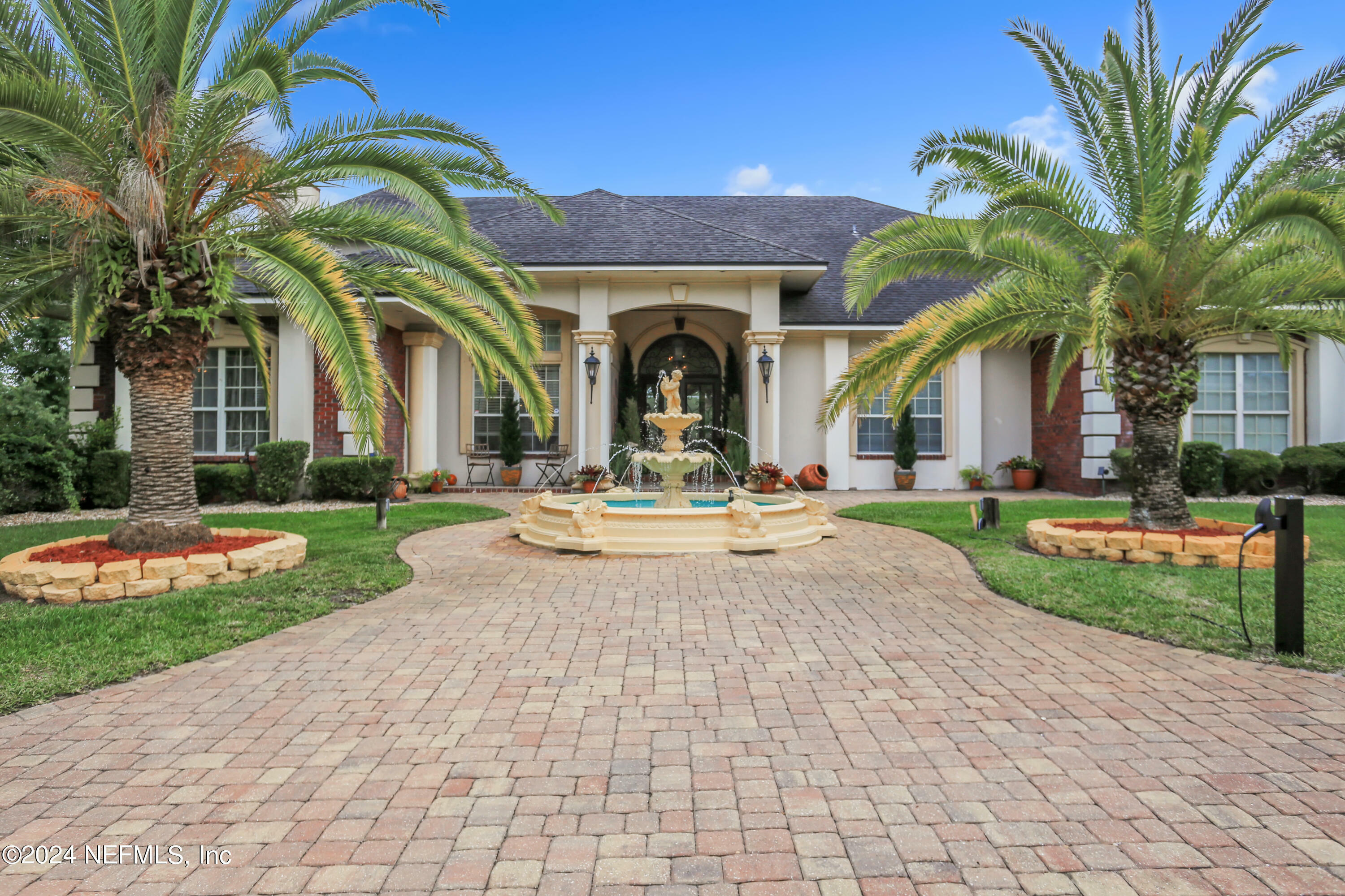 Property Photo:  12653 Mission Hills Circle N  FL 32225 