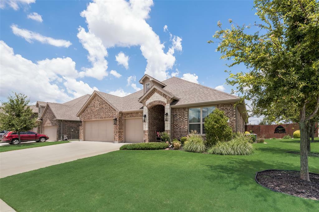 Property Photo:  3454 Brighton Drive  TX 76065 