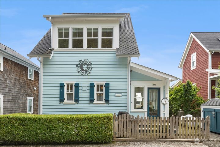 Property Photo:  241 Compass Street  WA 98571 