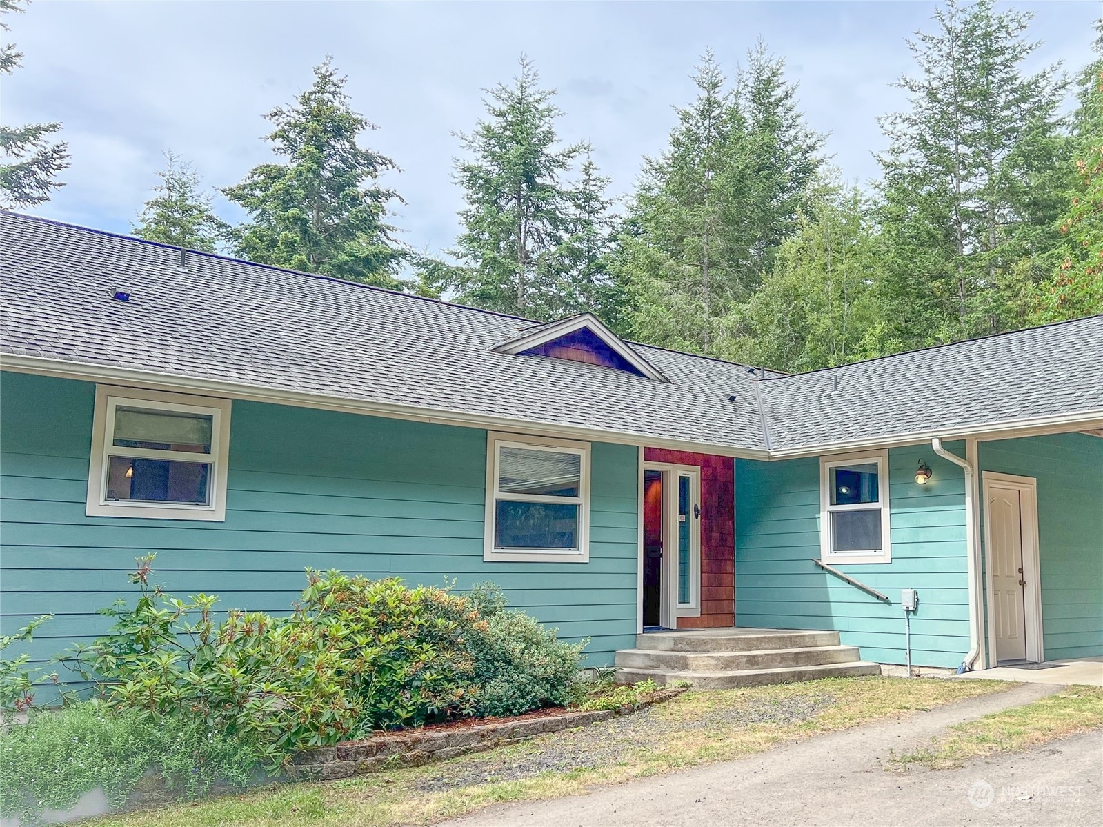 Property Photo:  293 Boardwalk Avenue  WA 98368 