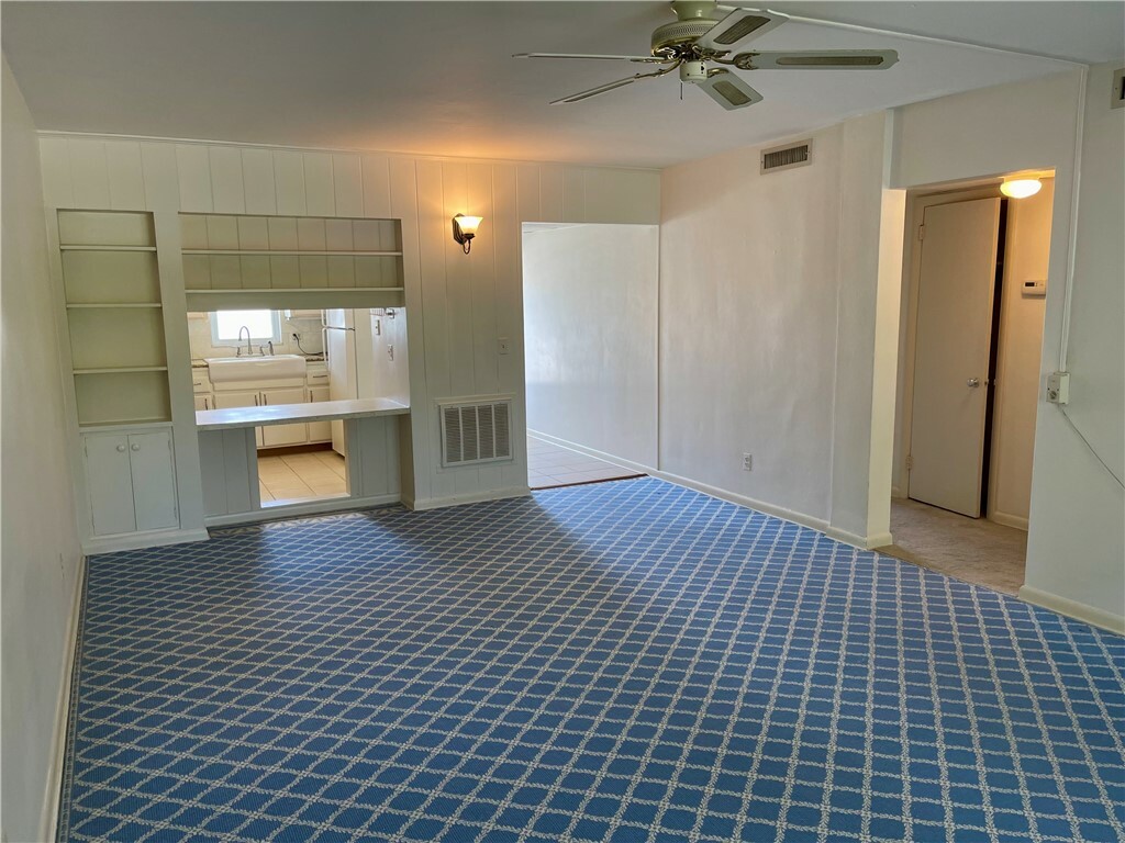 Property Photo:  677 Royal Palm Boulevard 22  FL 32960 