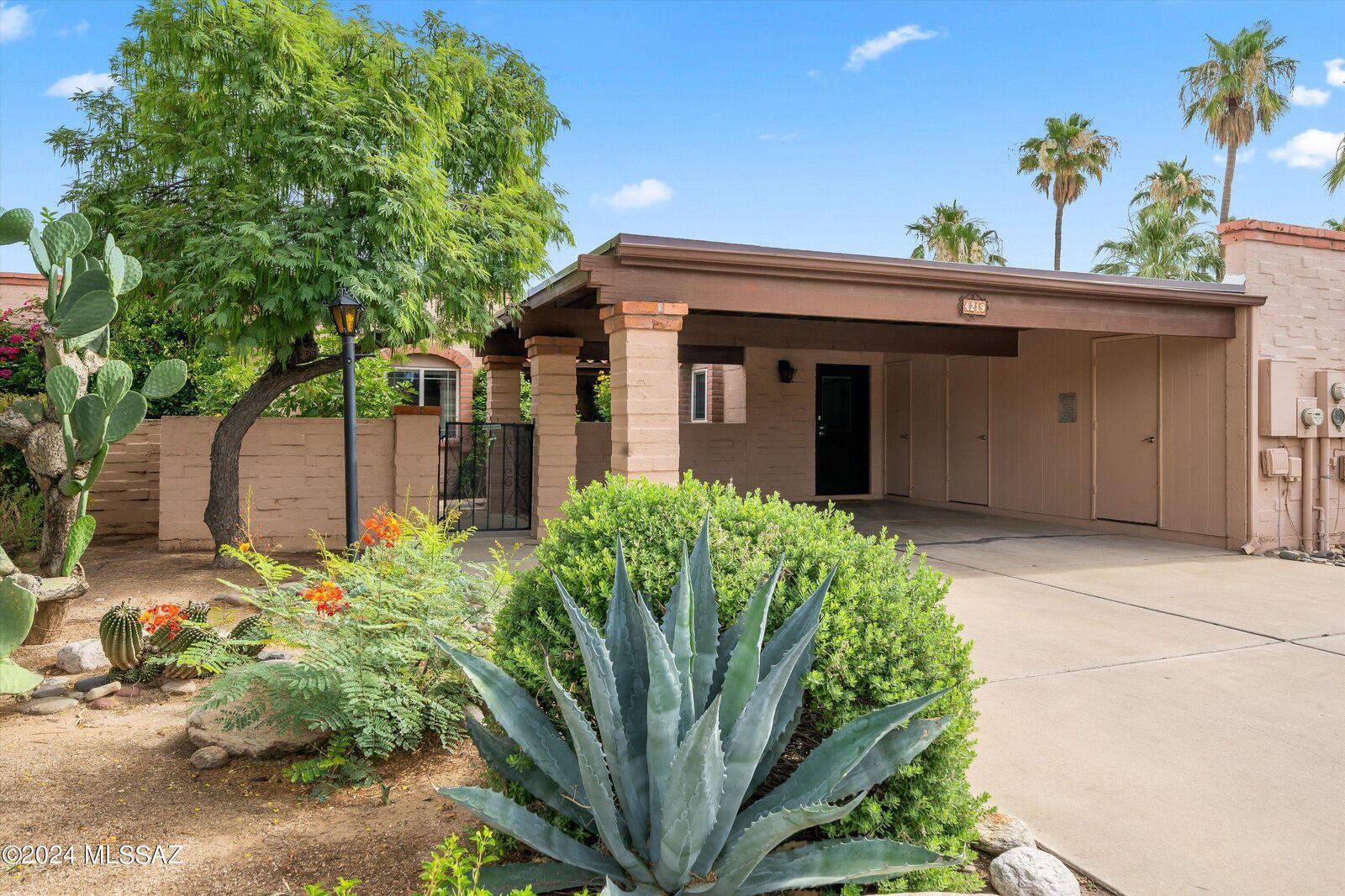 Property Photo:  4219 E Blanton Road  AZ 85712 