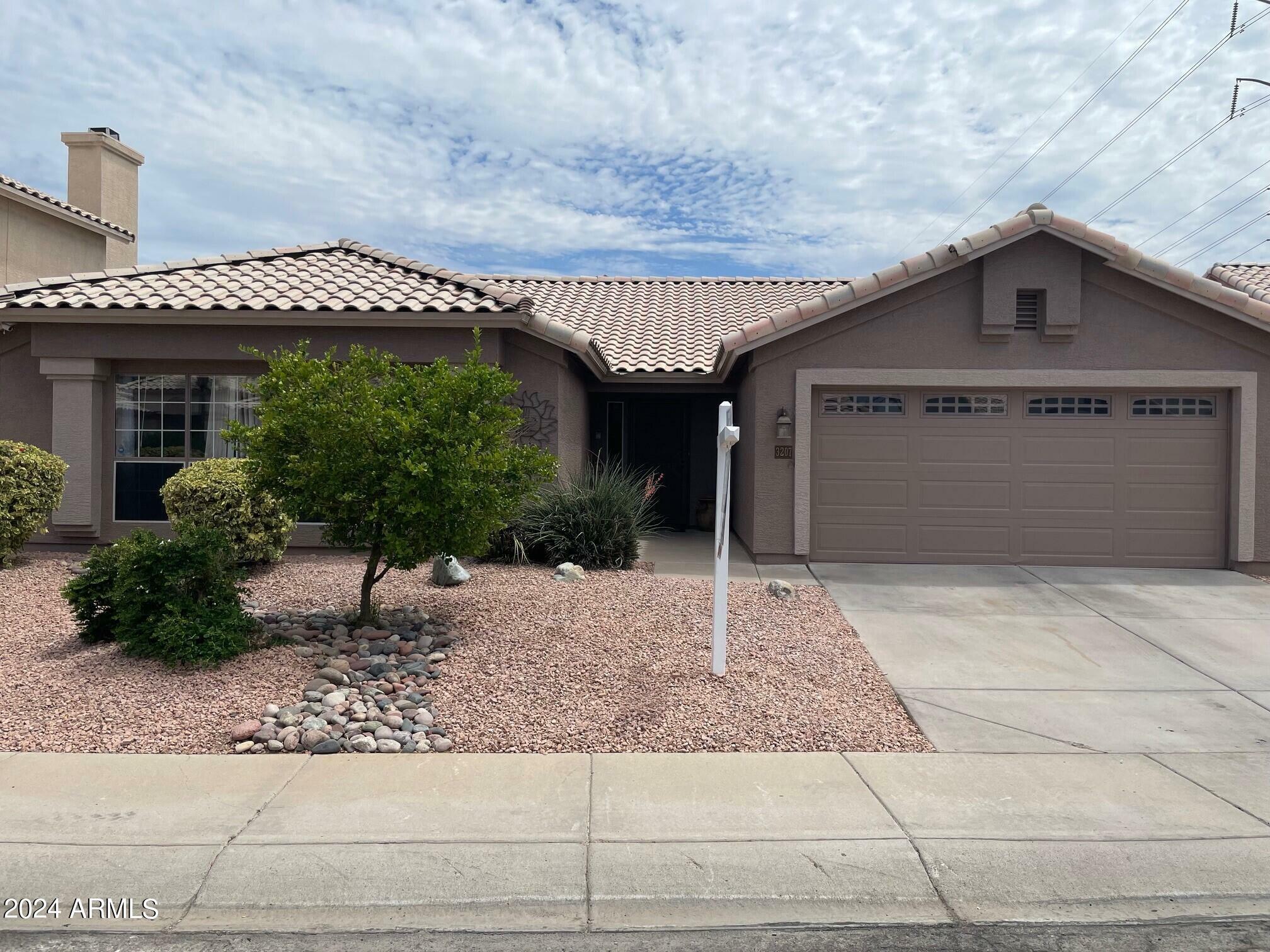 Property Photo:  3207 E Rosemonte Drive  AZ 85050 