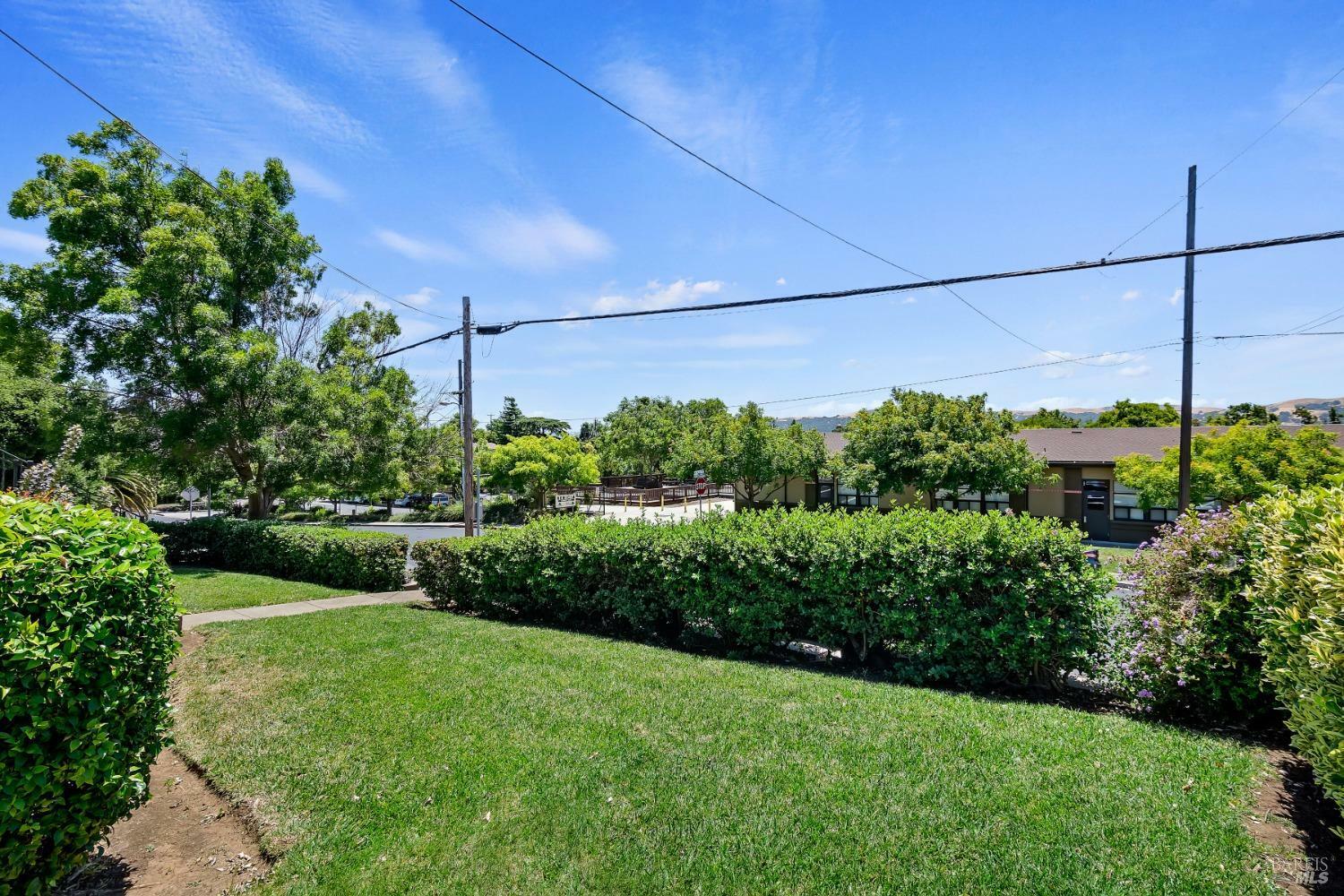 Property Photo:  1215 E 4th Street  CA 94510 