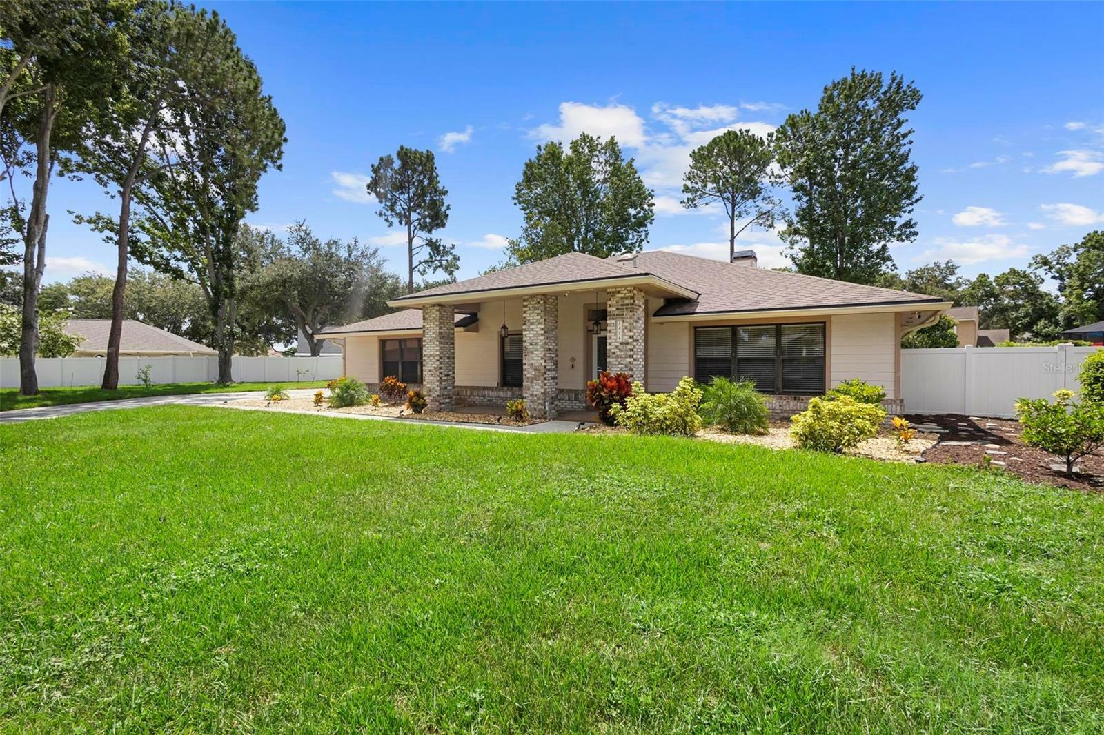 Property Photo:  7414 Ripley Court  FL 32836 