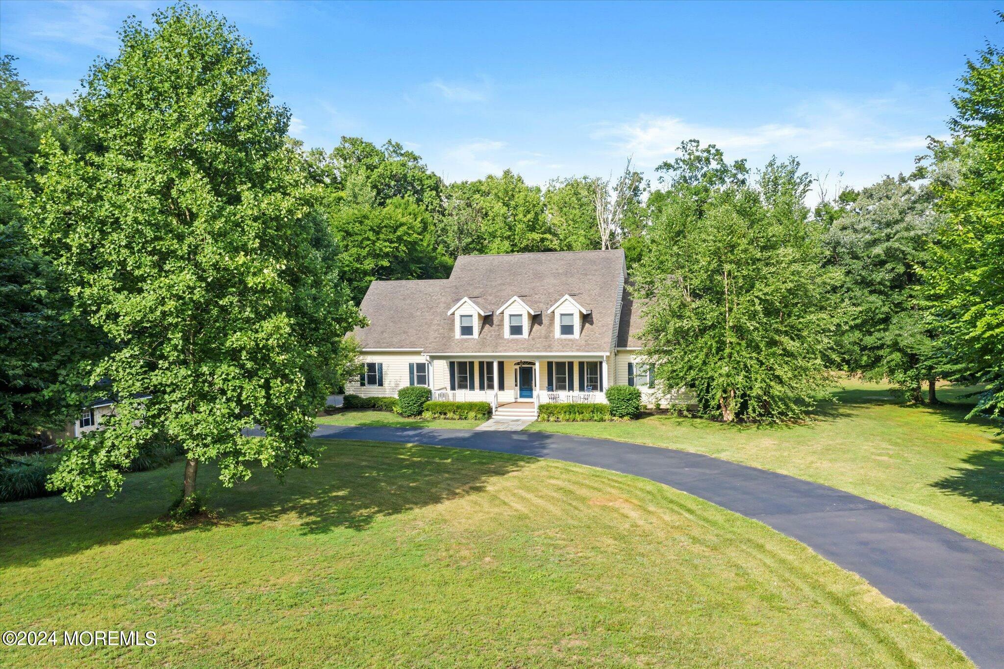 Property Photo:  1048 Hedding Jacksonville Road  NJ 08505 