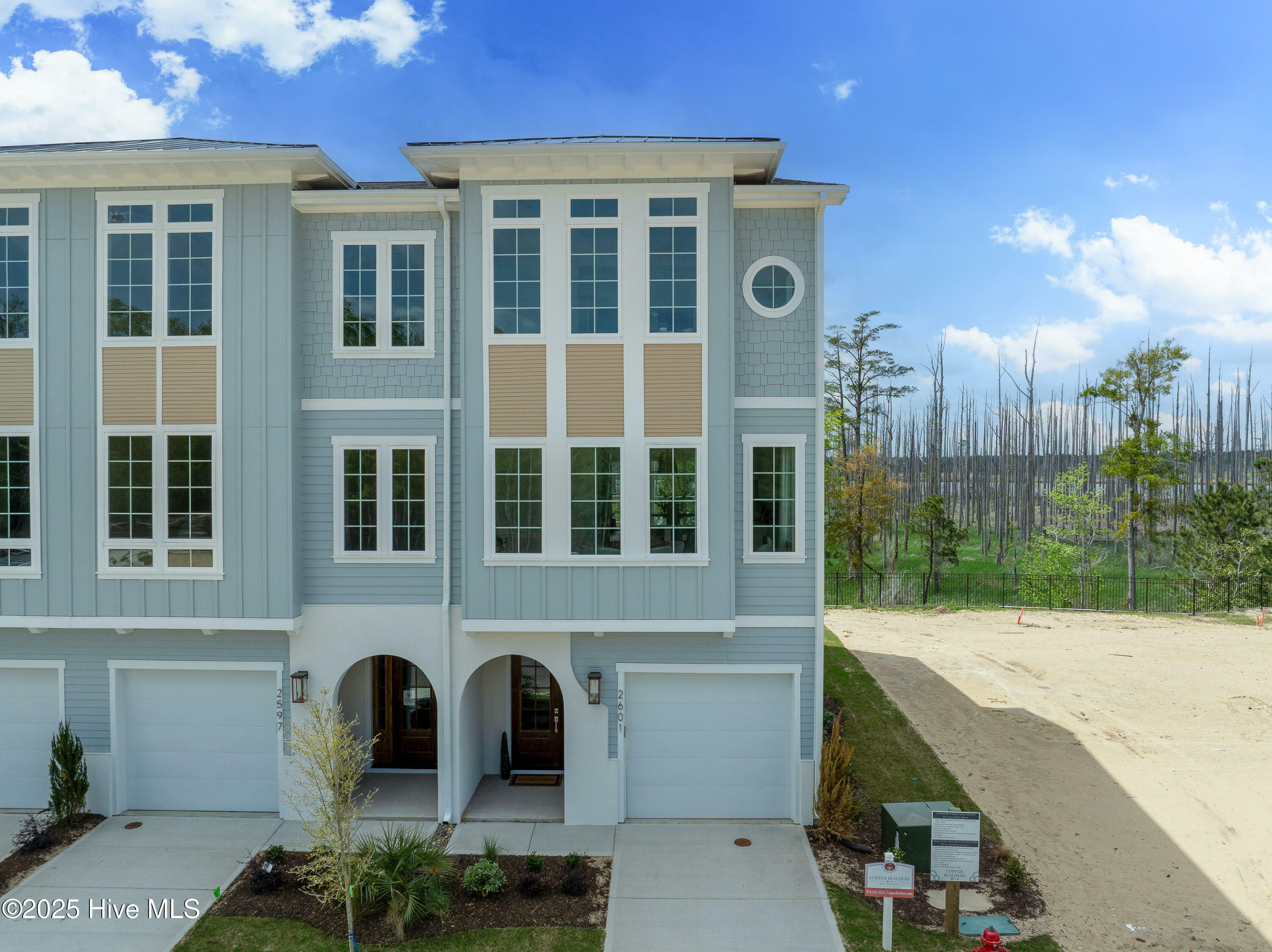 Property Photo: 2601 Alvernia Drive NC 28429