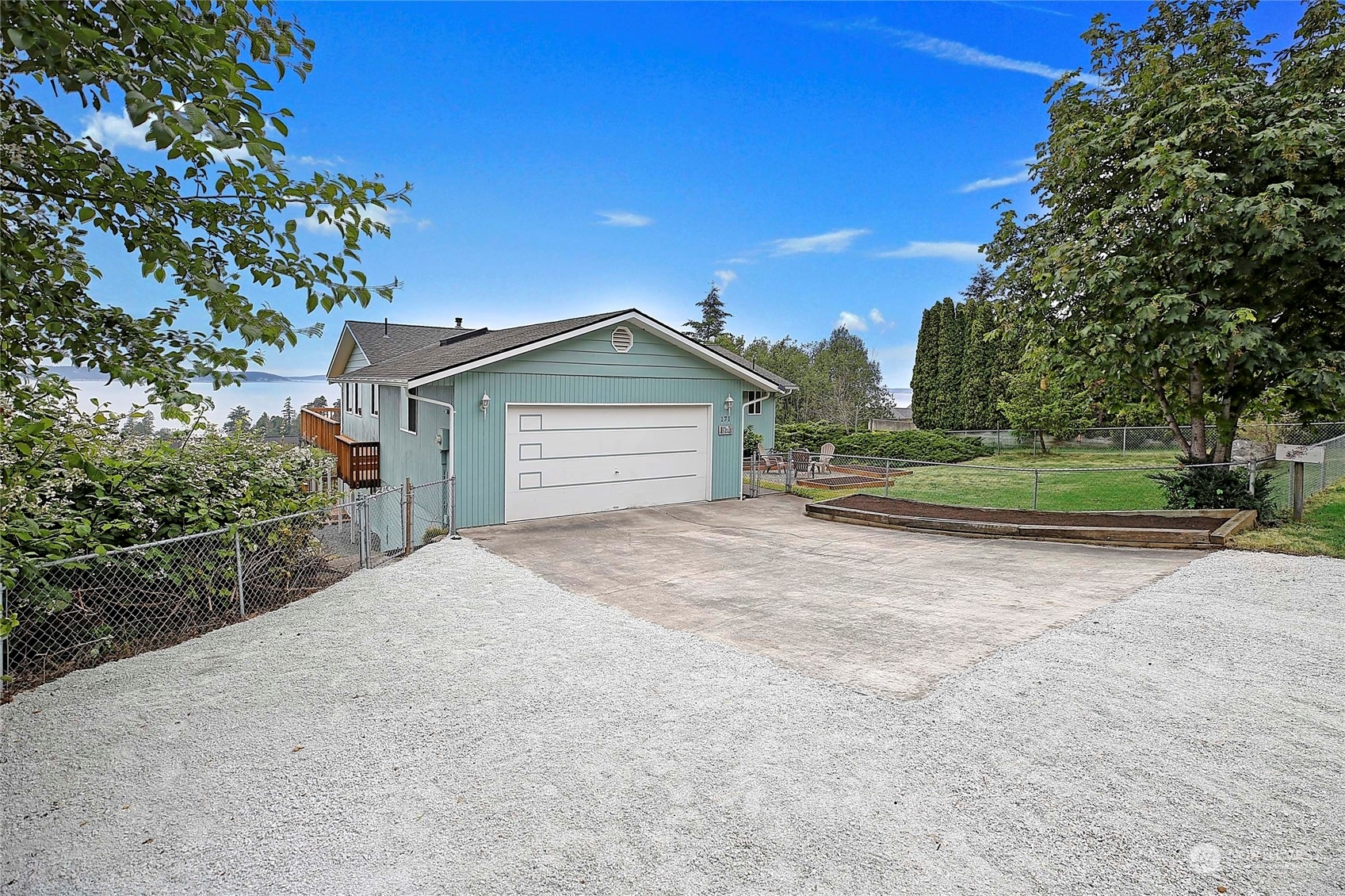 Property Photo:  171  Horizon Way  WA 98282 