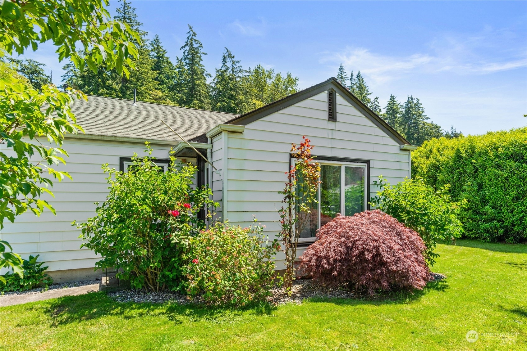 Property Photo: 1522 S 7th Street WA 98273