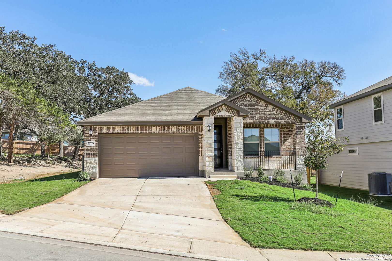 Property Photo: 25776 Rosey Way TX 78006