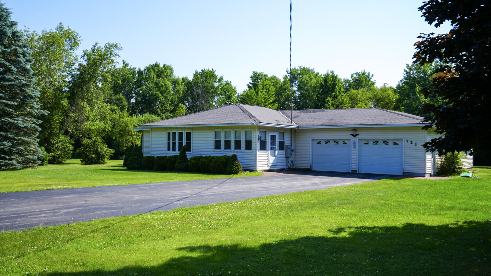 Property Photo: 721 Hardscrabble Road NY 12918