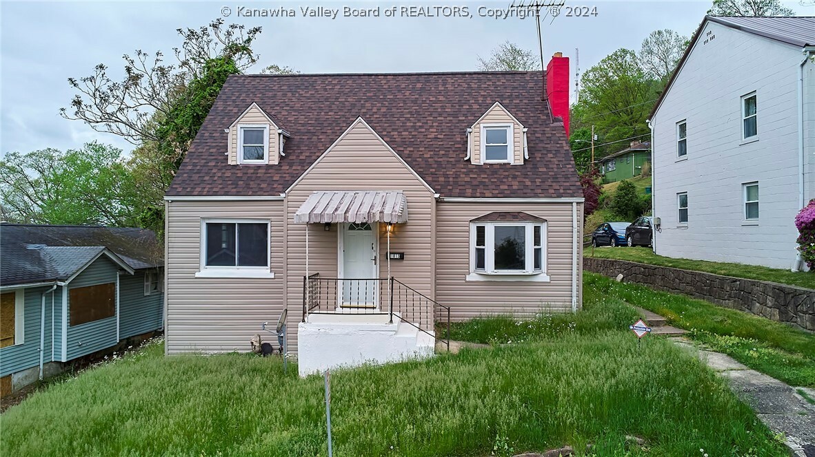 Property Photo: 1013 Stephens Avenue WV 25302