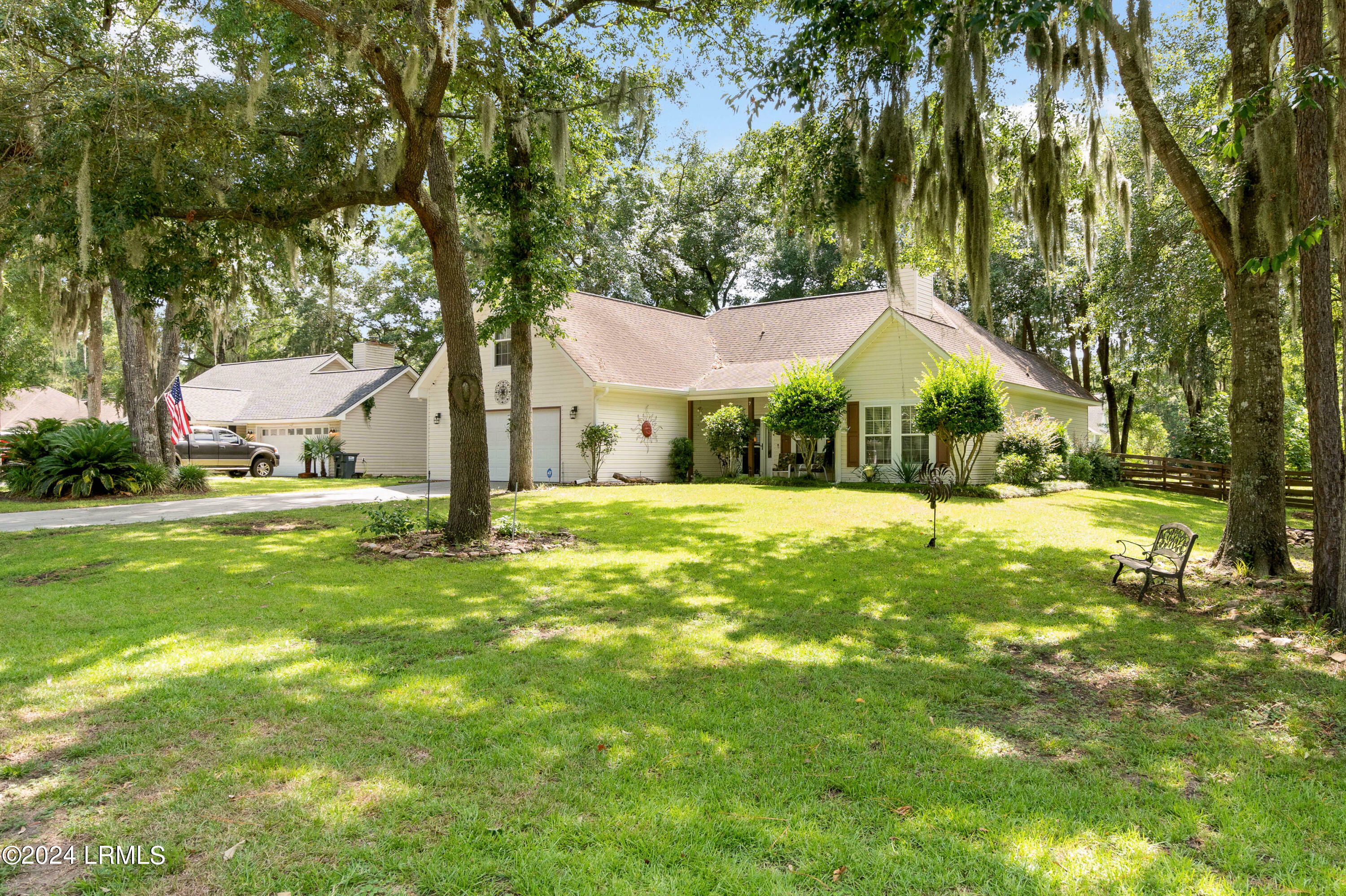 Property Photo:  7 Purrysburg Drive  SC 29907 