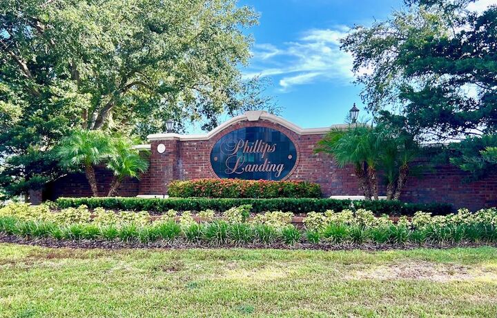 Property Photo:  9060 Heritage Bay Circle  FL 32836 