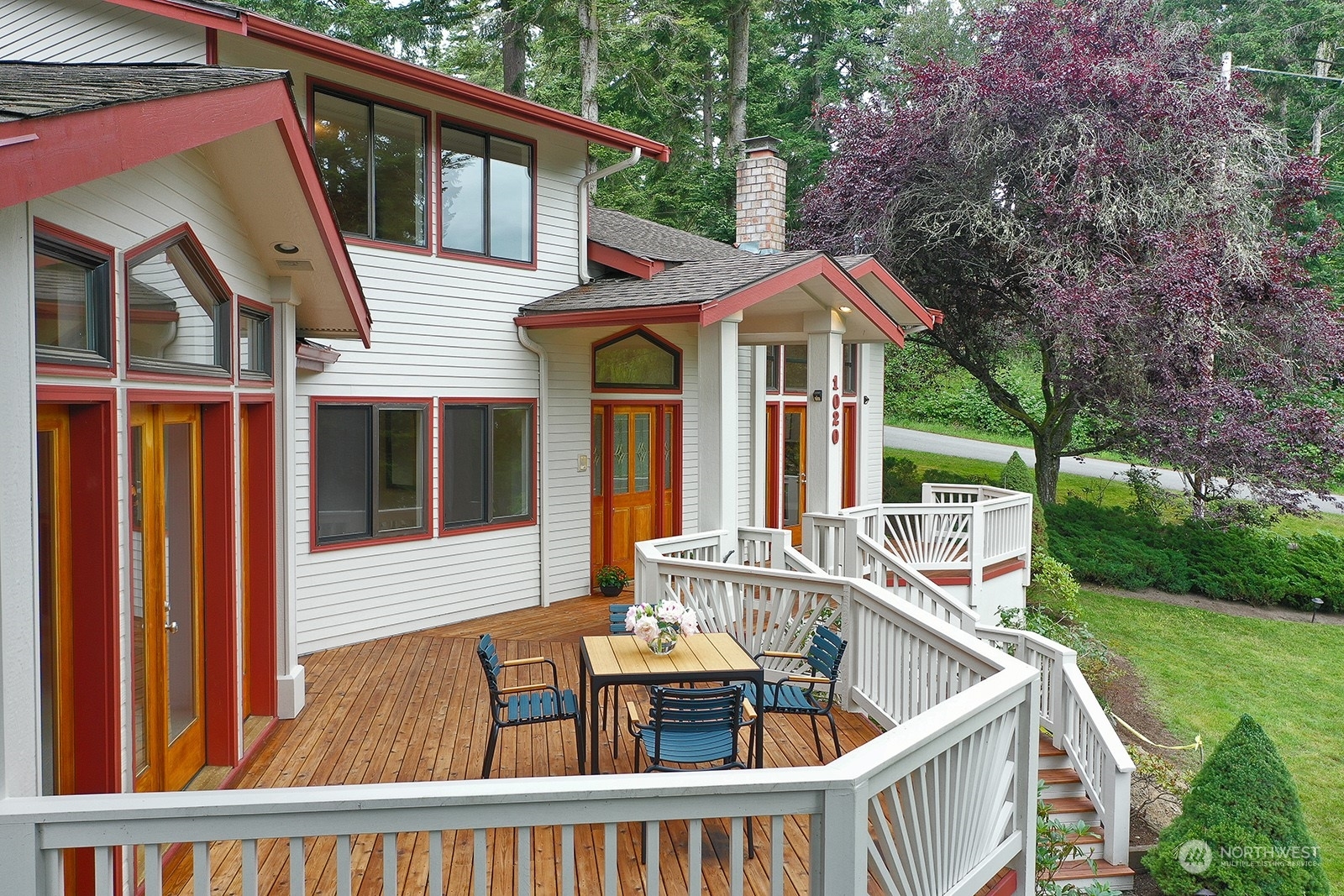 Property Photo:  1020 Honeymoon Lake Drive  WA 98253 