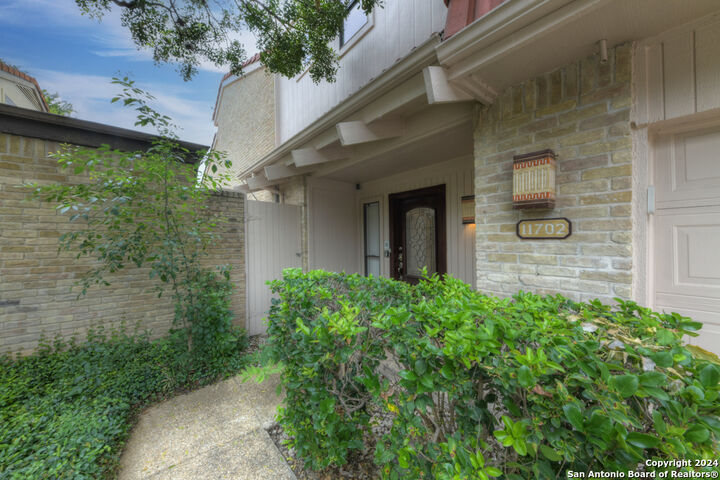 Property Photo: 11702 Pepper Tree TX 78230