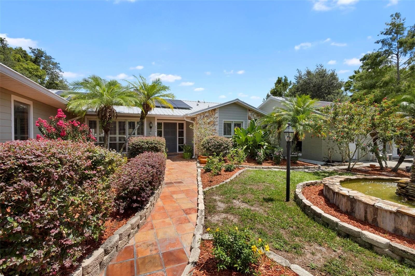 Property Photo: 2804 Dike Road FL 32792