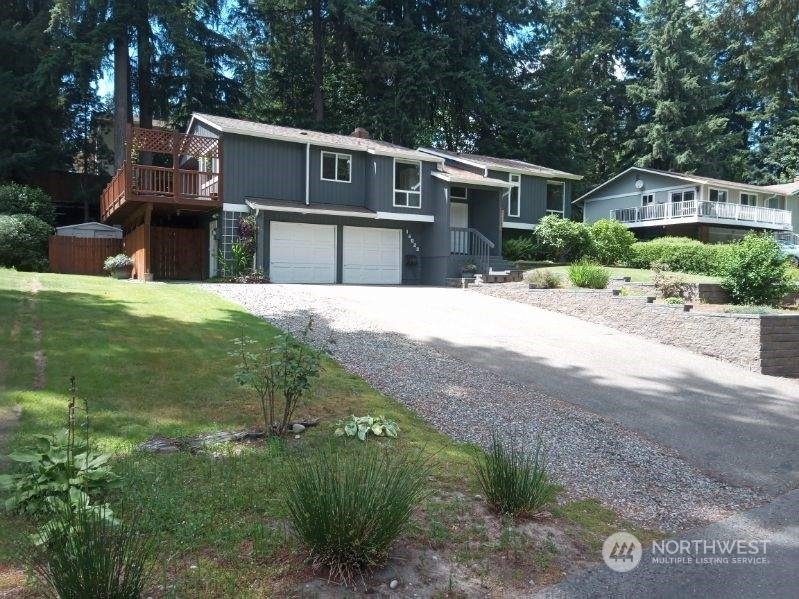 Property Photo:  14022 E 111th Avenue E  WA 98374 