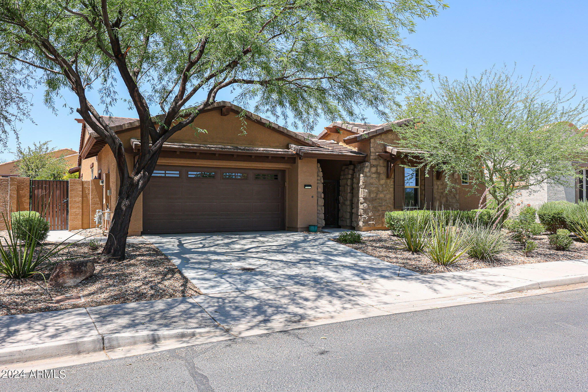 Property Photo:  14286 S 181st Avenue  AZ 85338 