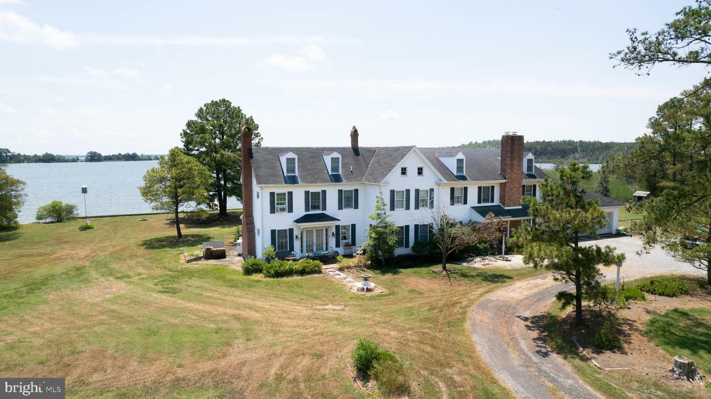 Property Photo:  5411 Cassons Neck Road  MD 21613 