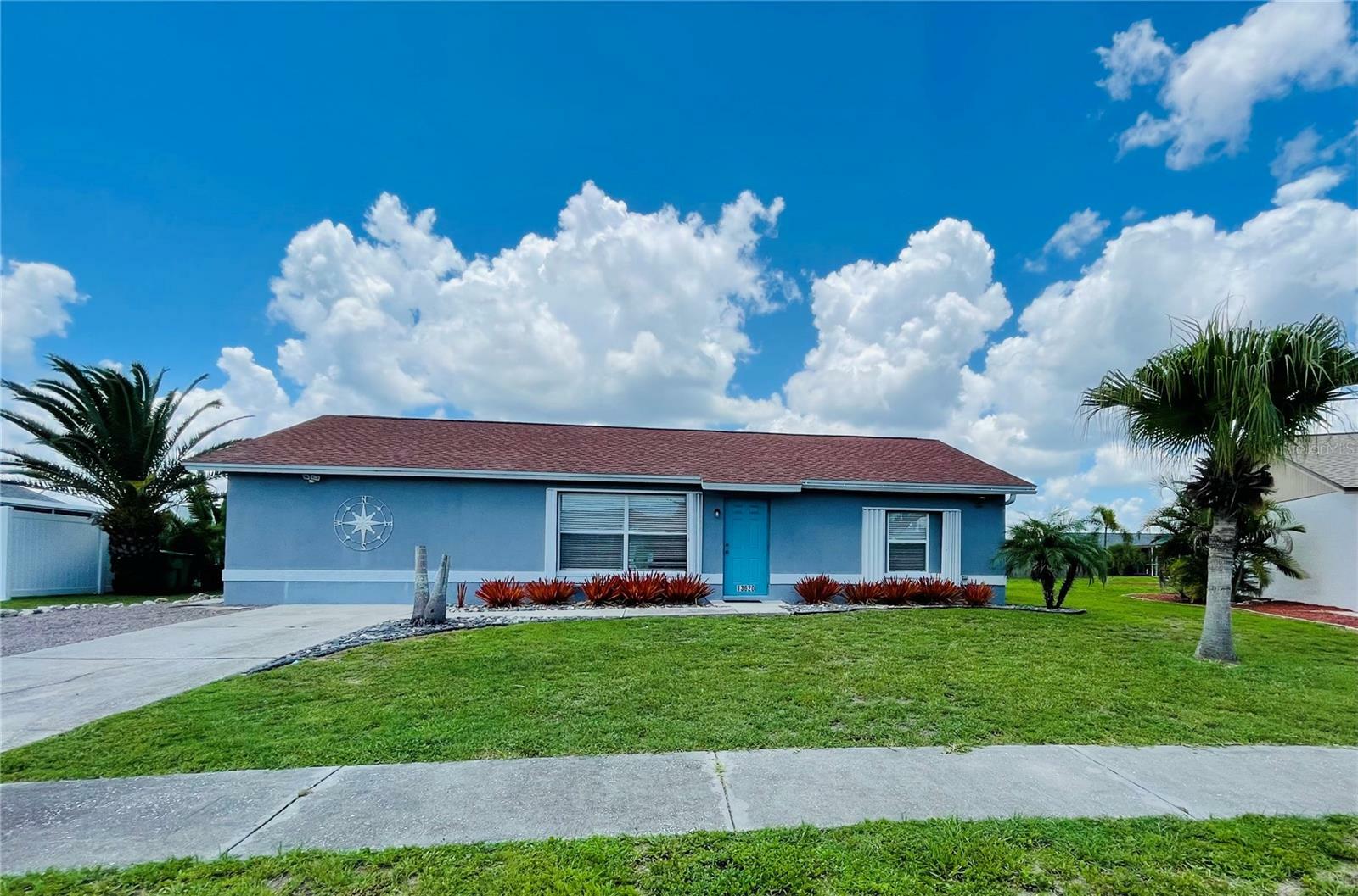 Property Photo:  13620 Romford Avenue  FL 33981 