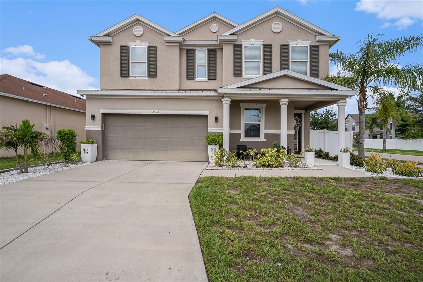 Property Photo: 10628 Aldo Moro Drive FL 33598