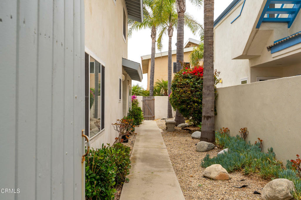 Property Photo:  5506 Breakers Way  CA 93035 