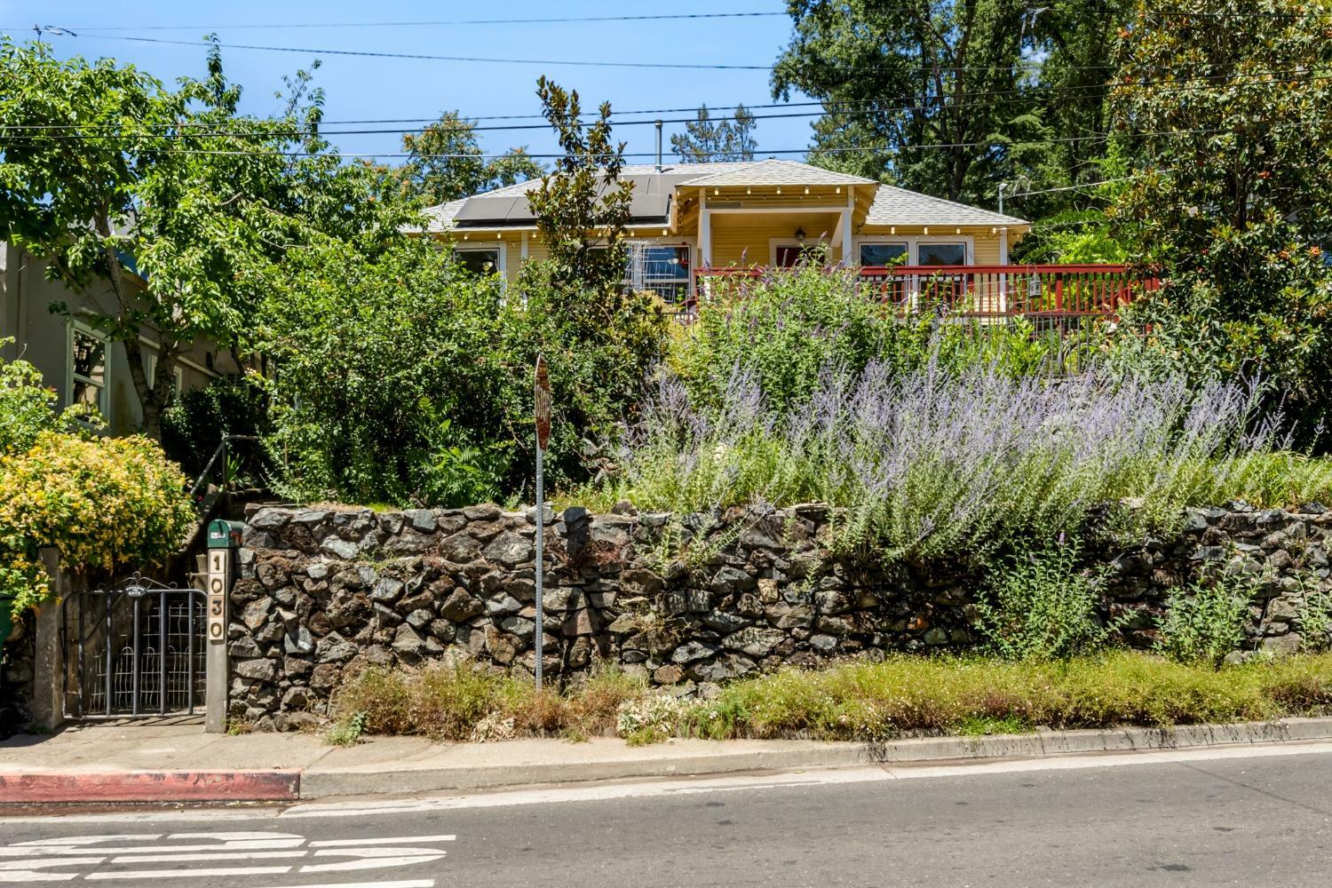 Property Photo:  1030 Spring Street  CA 95667 