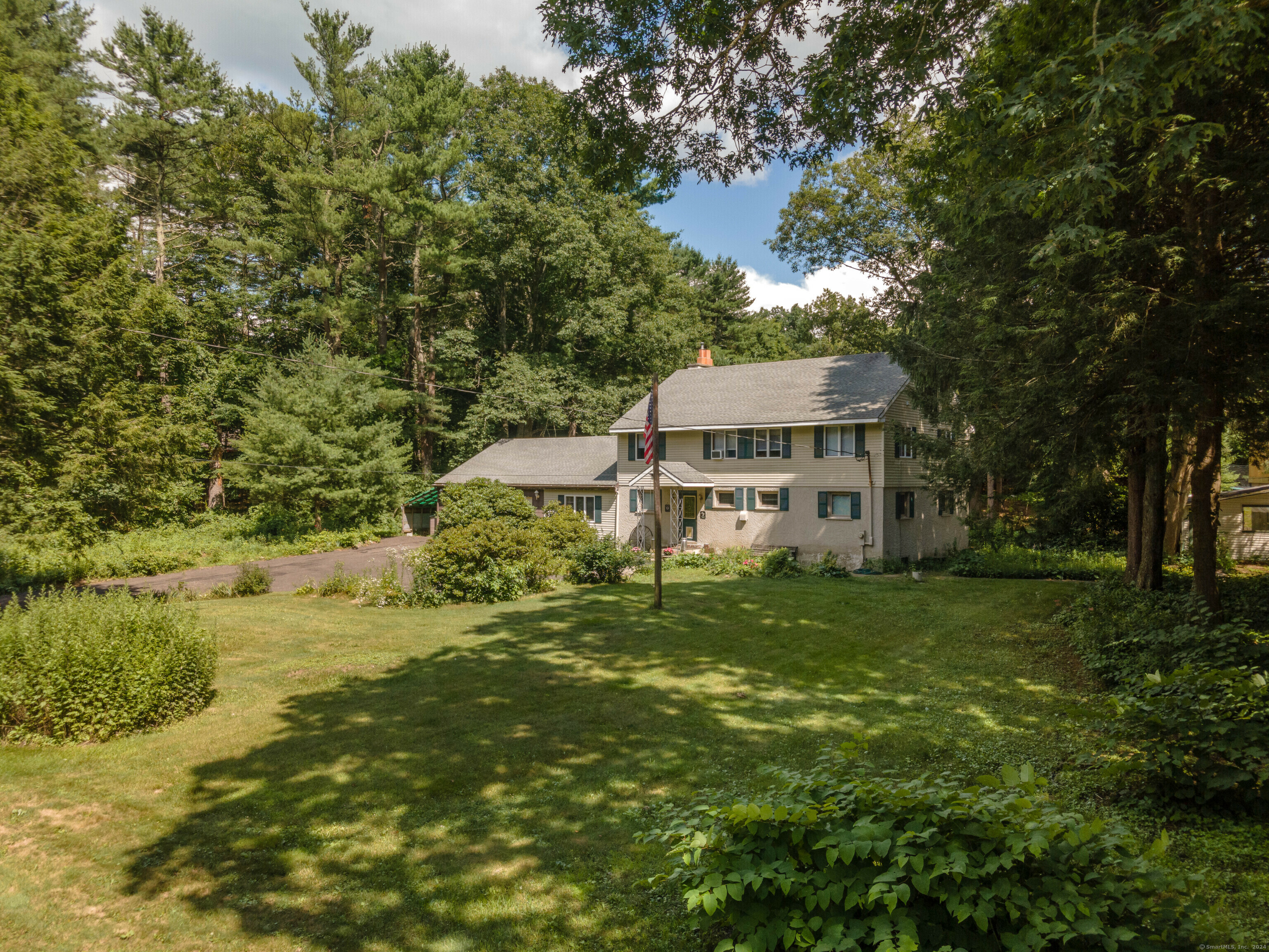 Property Photo:  80 Mashentuck Road  CT 06239 