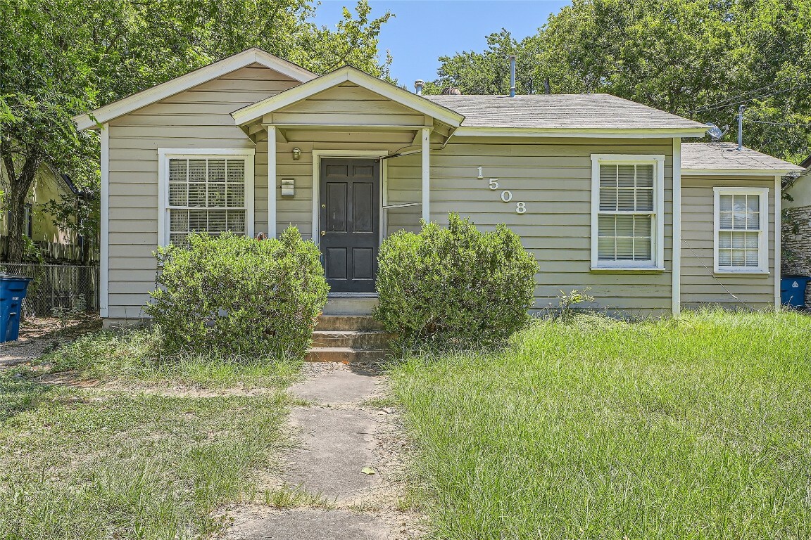 Property Photo:  1508 Alguno Road  TX 78757 