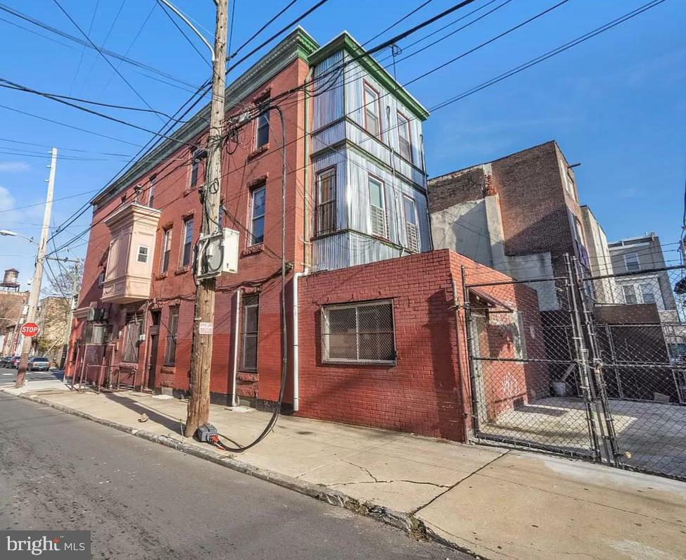 Property Photo:  1420 W Susquehanna Avenue A  PA 19121 