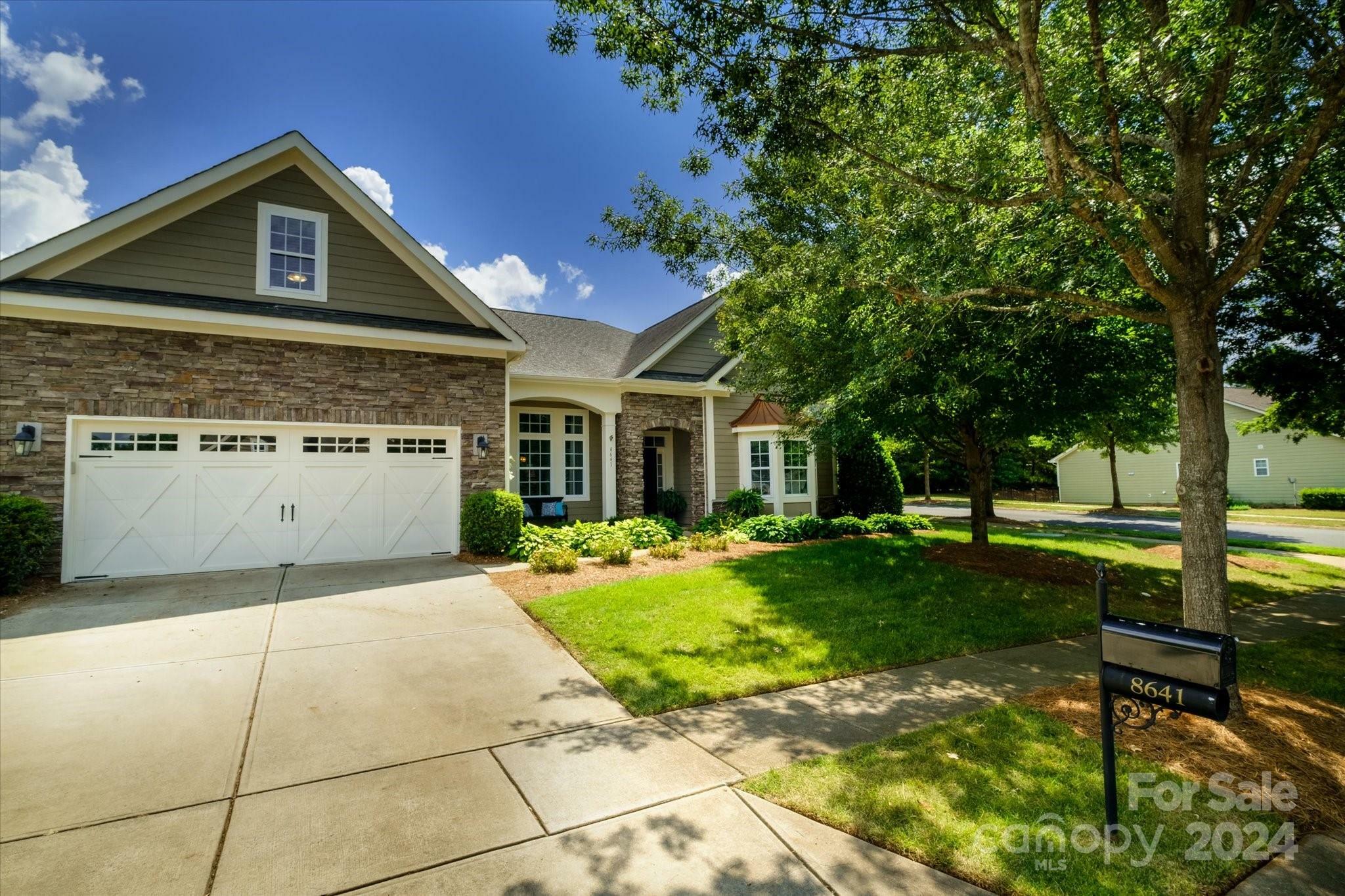 Property Photo:  8641 Sequoia Grove Lane  NC 28214 