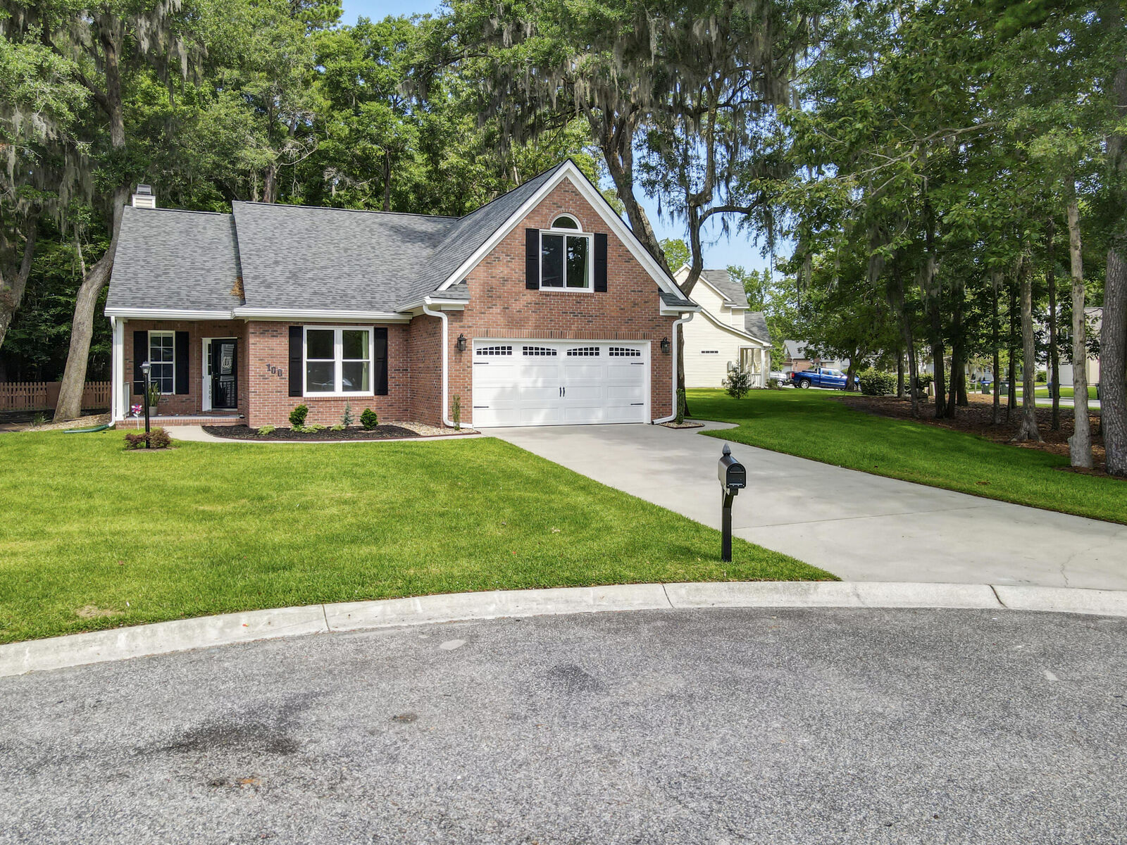 Property Photo: 100 Lost Creek Court SC 29485