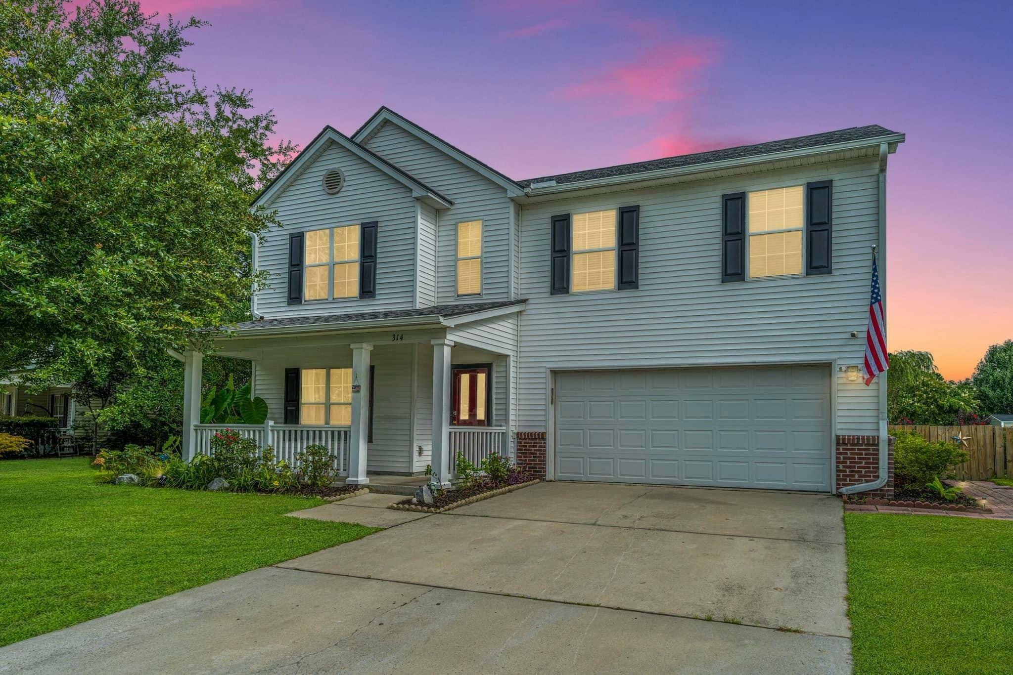 Property Photo:  314 Delafield Drive  SC 29483 