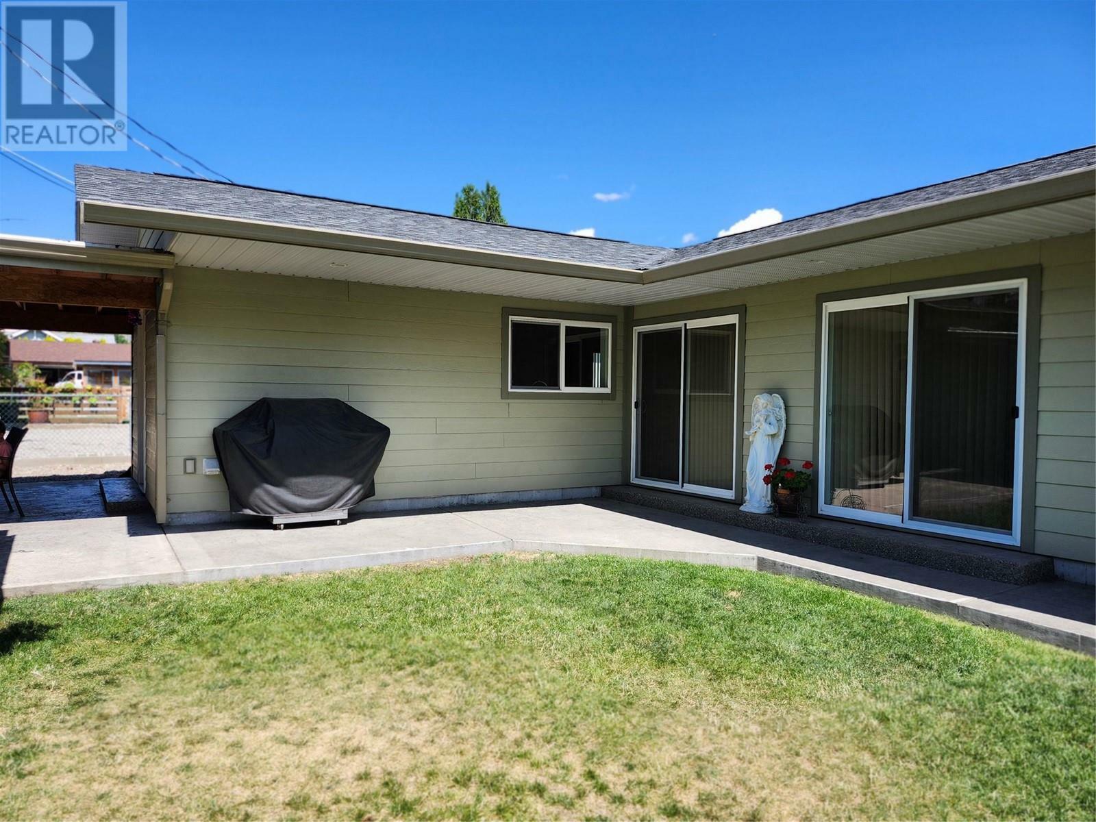 Property Photo: 6453 Park Drive BC V0H 1T3