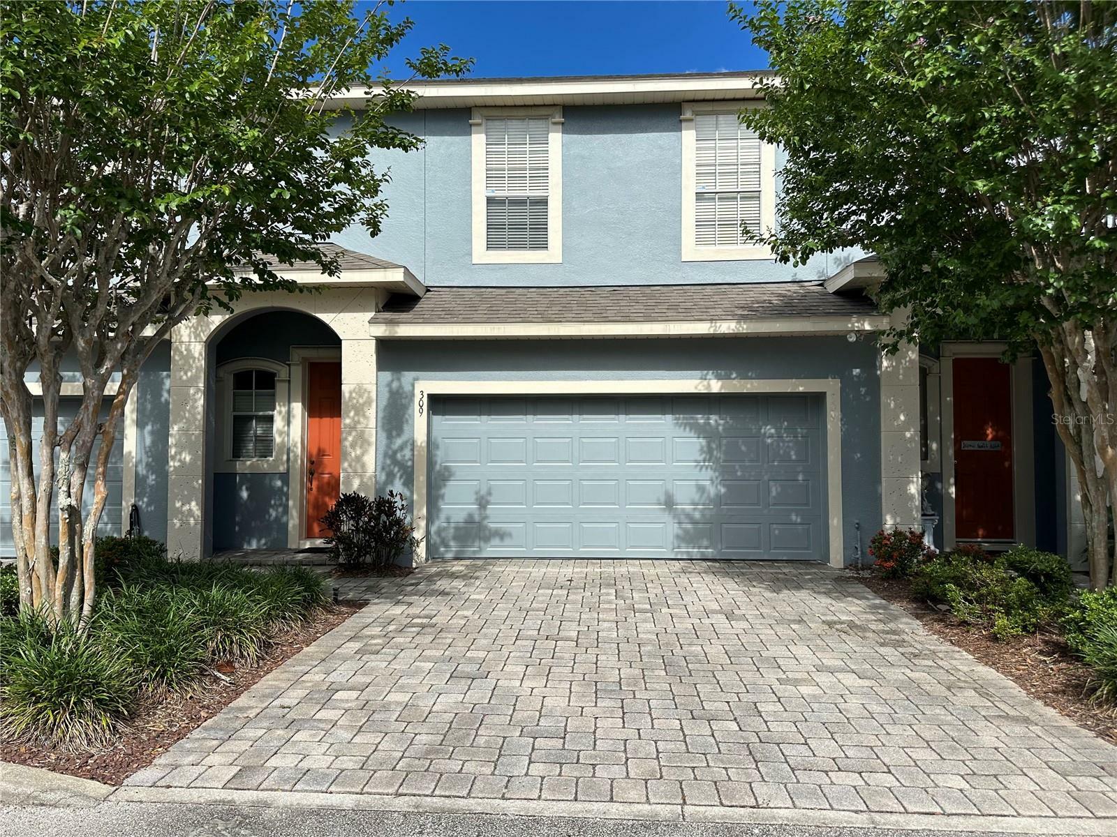 Property Photo: 304 Coral Beach Circle FL 32707