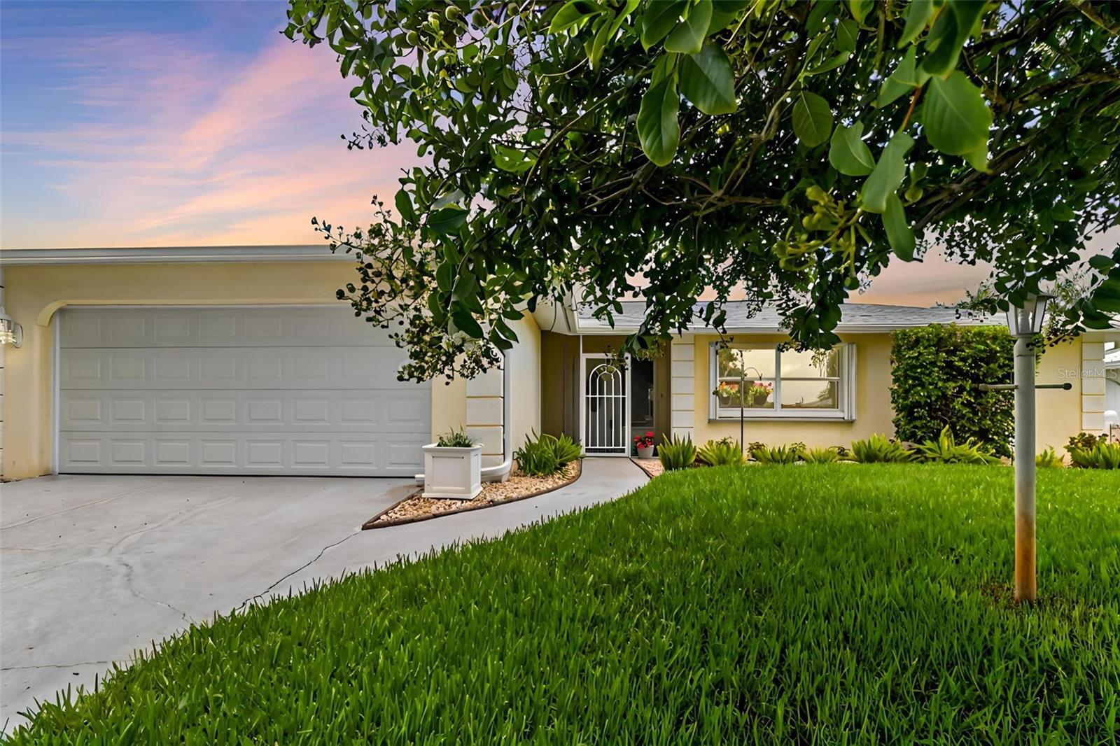 Property Photo: 2380 Bal Harbour Drive FL 34293