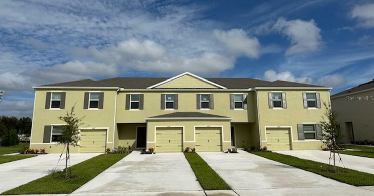 Property Photo:  3428 Major Oak Boulevard  FL 32703 