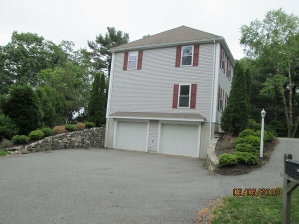 Property Photo:  14 Pheasantwood Ter  MA 01880 