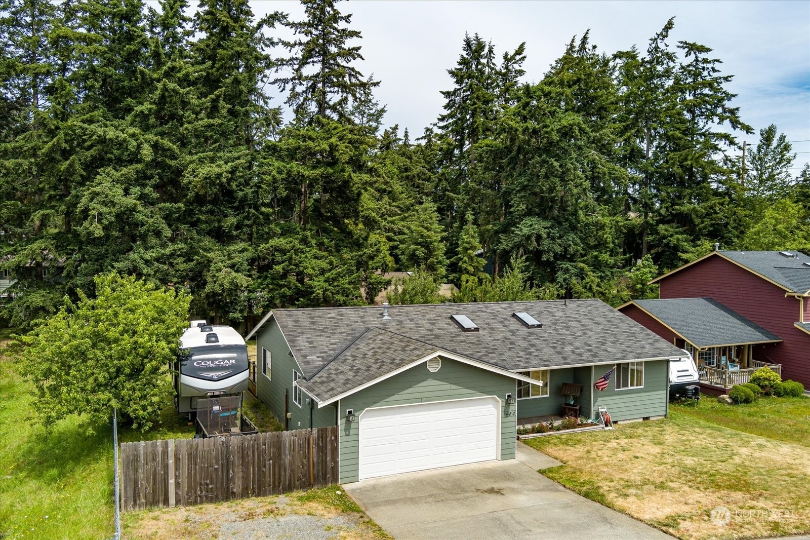 Property Photo:  1480 SW 16th Avenue  WA 98277 