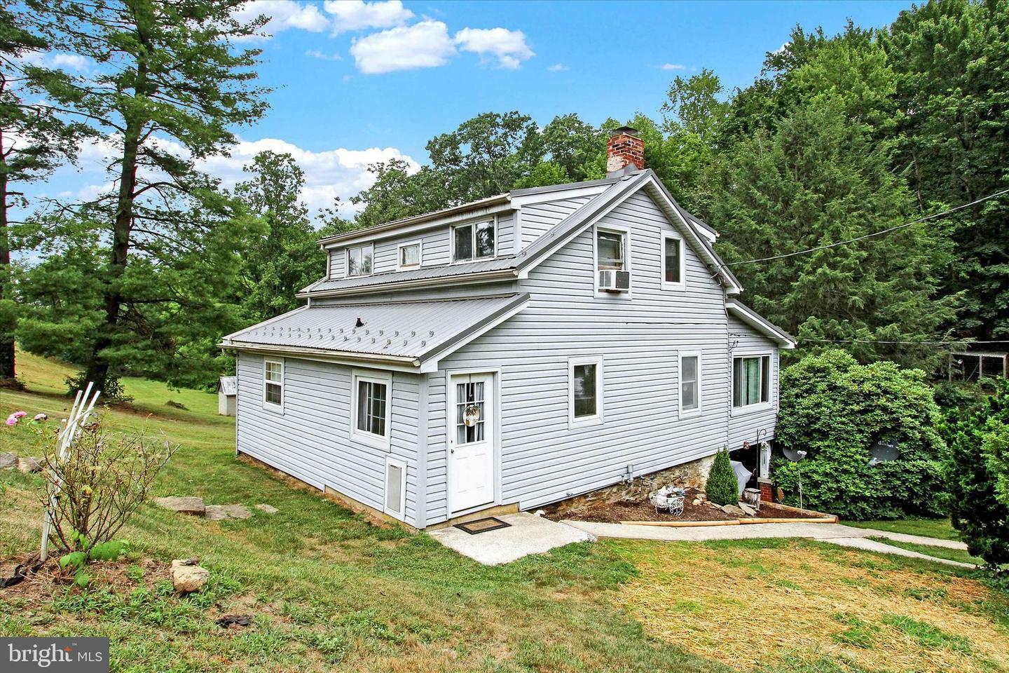 Property Photo:  3019 Morning Star Road  PA 17329 